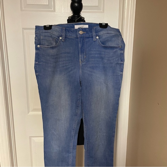 Women dynamite pants - Picture 4 of 10